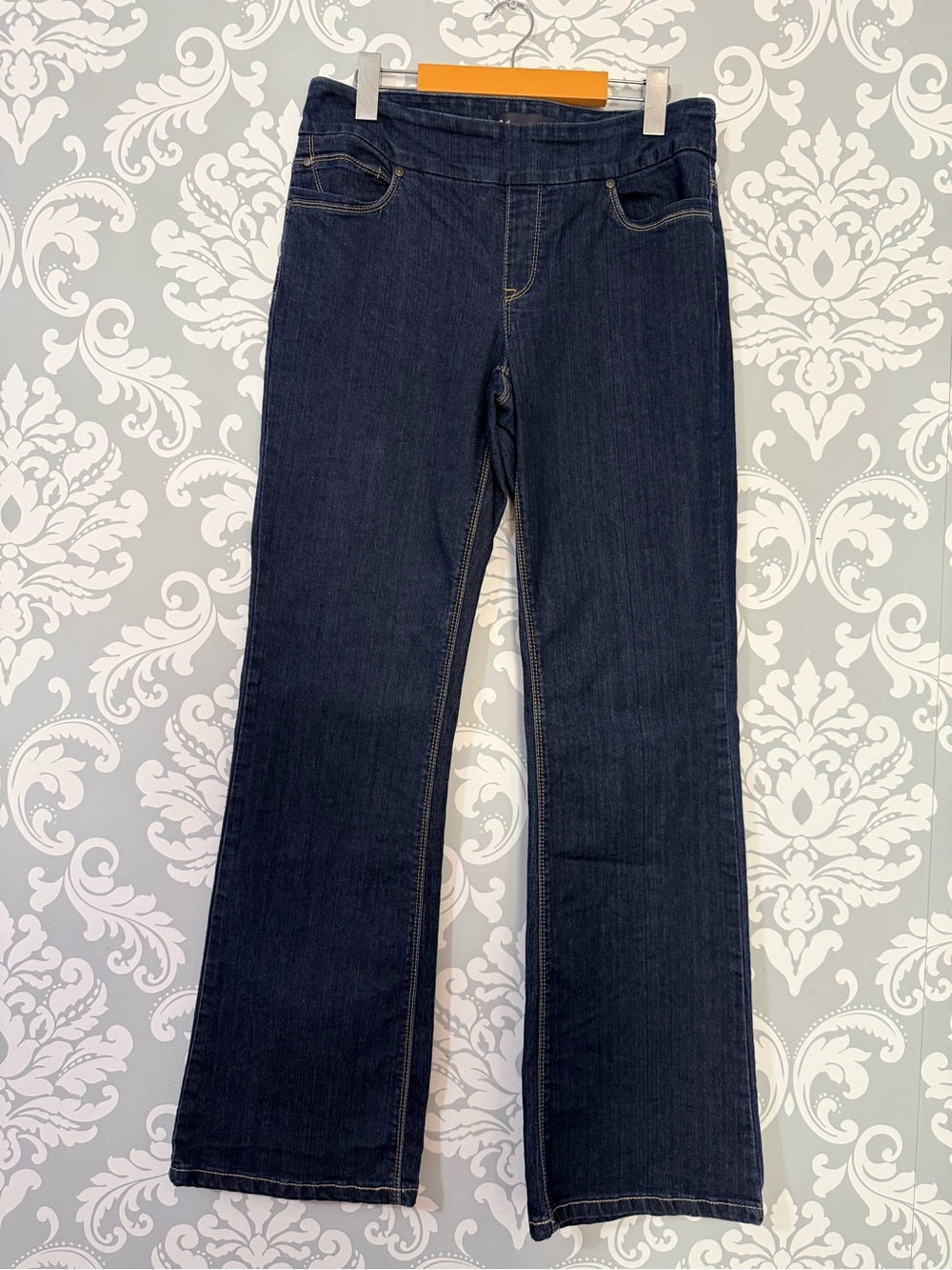 💫4/$25 • Reitmans Dark Denim Pull On Bootcut Jeans